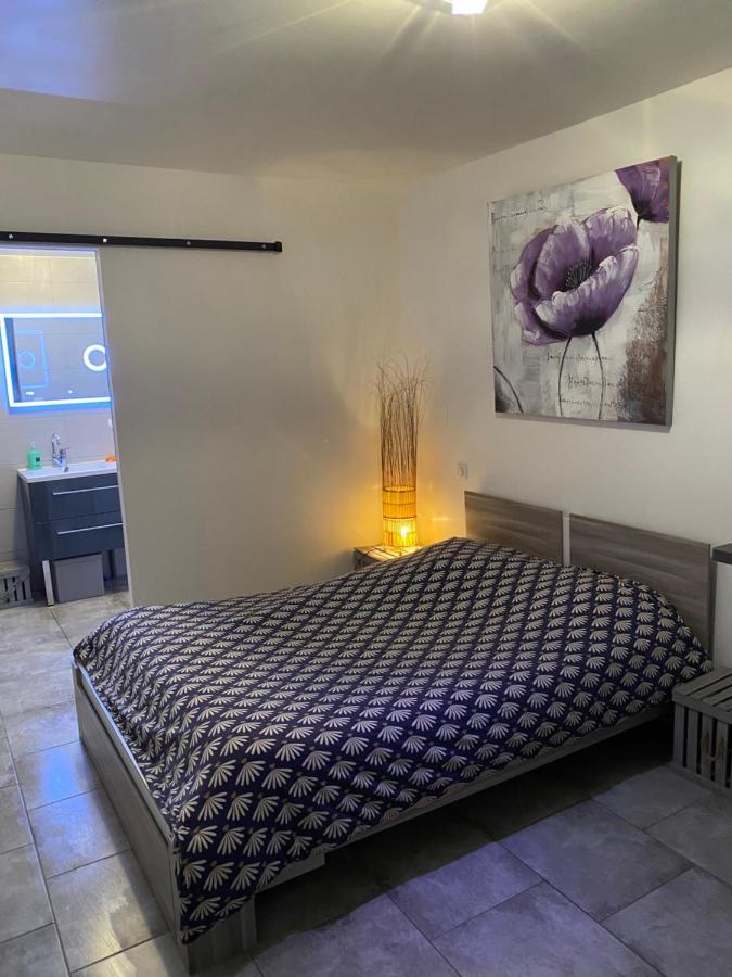 Metris 5 Apartment Corre ภายนอก รูปภาพ